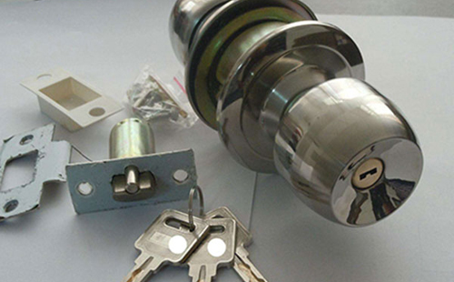 阿克苏24小时上门开锁公司