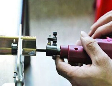 阿克苏24小时上门开锁公司